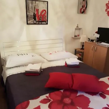 Apartment Mak