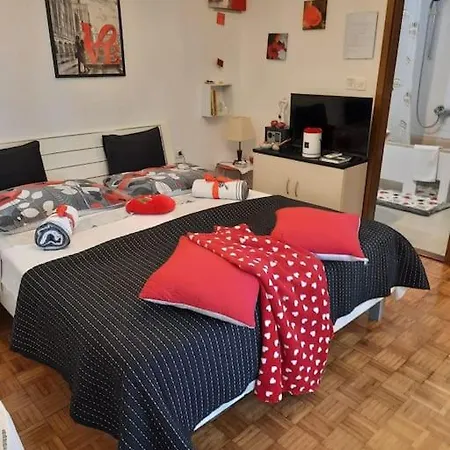 Mak Apartment
